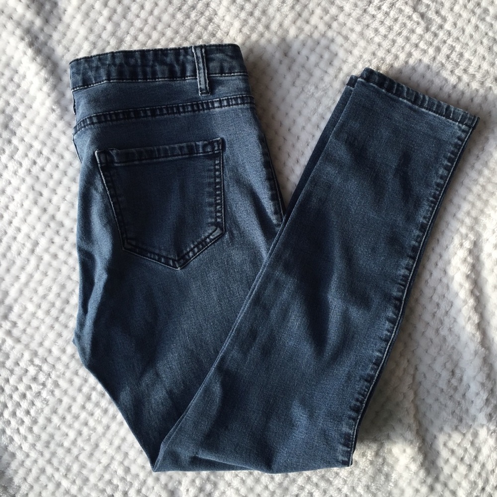 Skinny jeans
